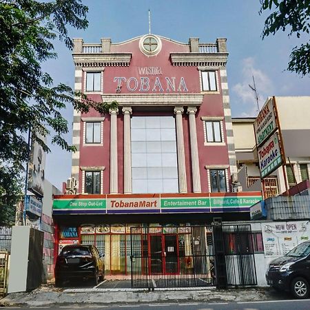 Oyo 90702 Wisma Tobana Kebayoran Mencil Extérieur photo